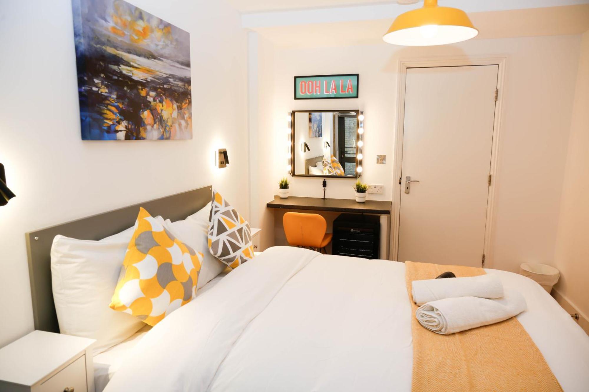 New Luxury Rooms In The Heart Of London Next To Shops, Cafes, Bars & Metro With Shared Bathrooms Buitenkant foto