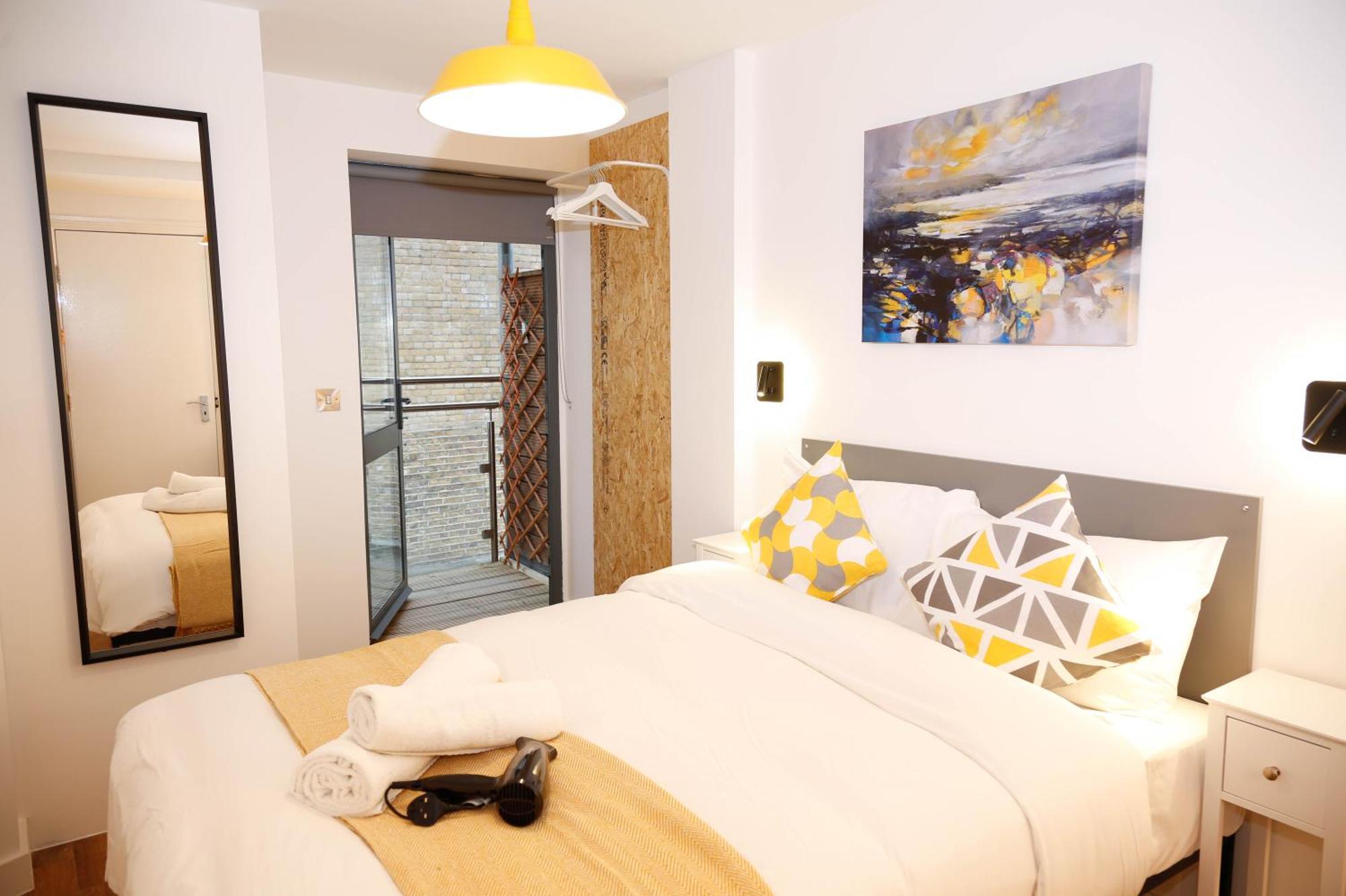 New Luxury Rooms In The Heart Of London Next To Shops, Cafes, Bars & Metro With Shared Bathrooms Buitenkant foto