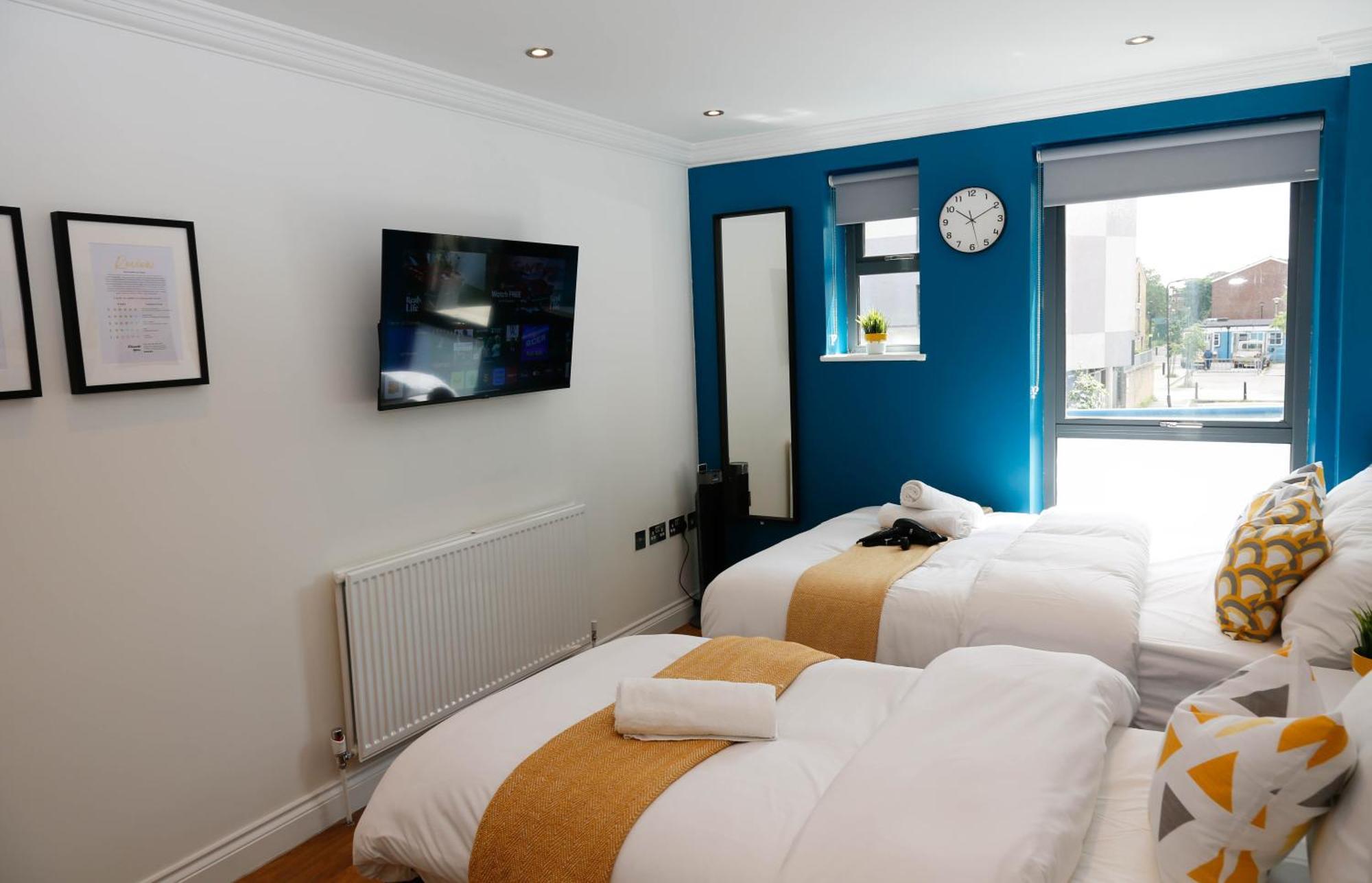 New Luxury Rooms In The Heart Of London Next To Shops, Cafes, Bars & Metro With Shared Bathrooms Buitenkant foto